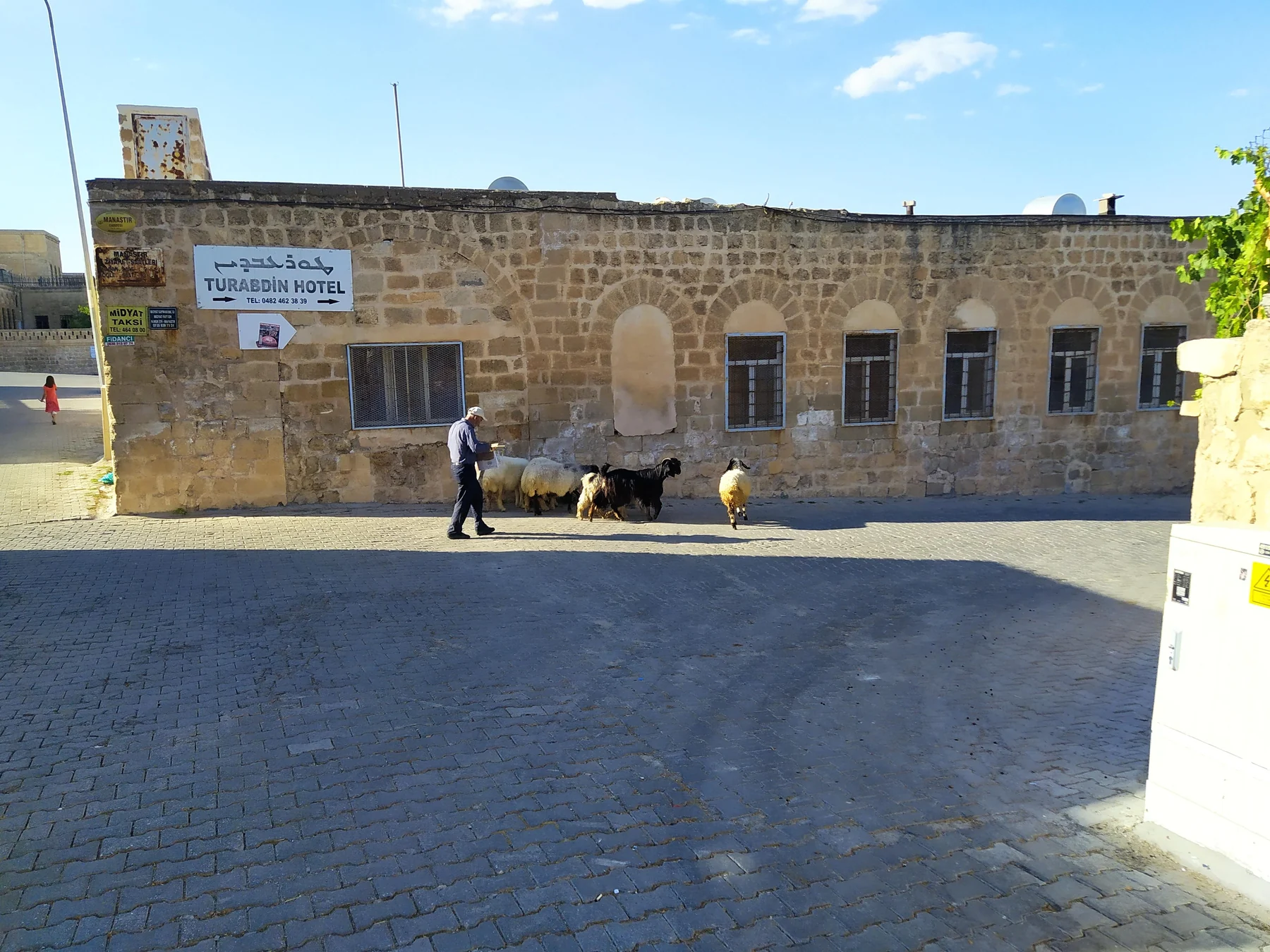 Midyat eski şehir taş sokakları
