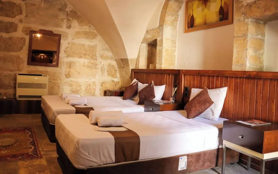 Şanlıurfa’da üç yataklı konforlu otel odası